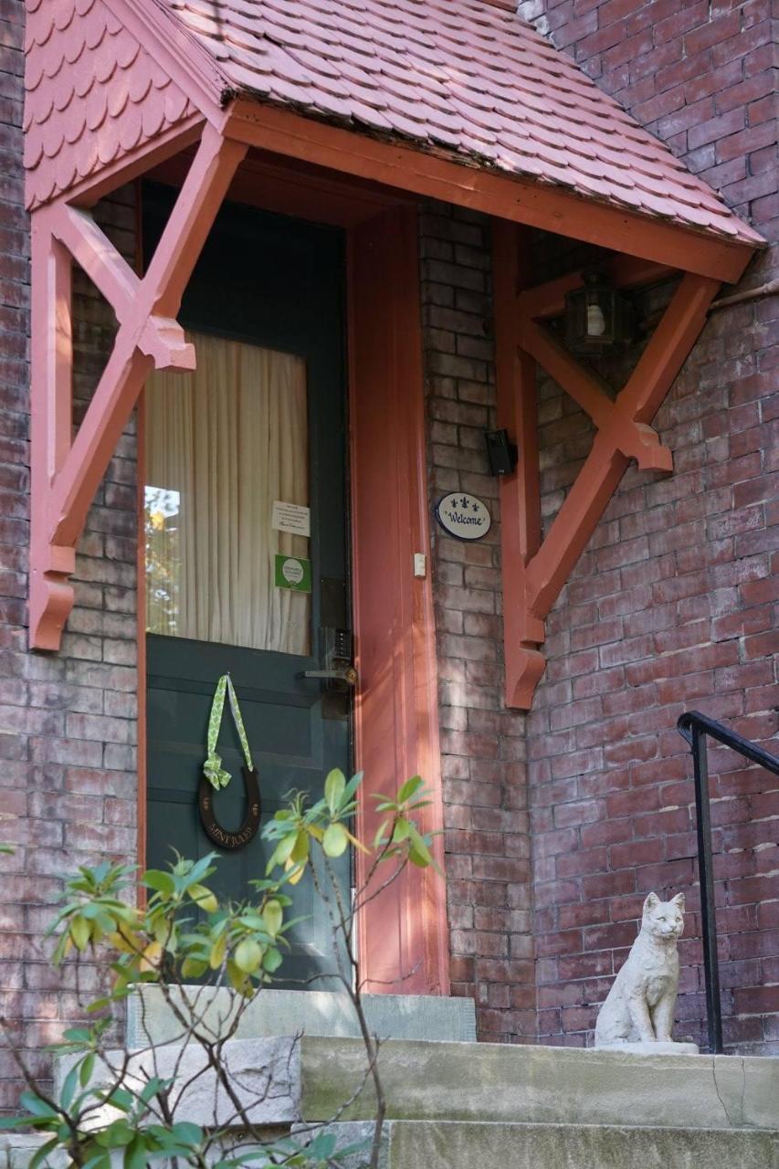 Louisville Bourbon Inn ภายนอก รูปภาพ